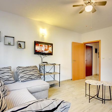 Apartment Mores Medulin Exterior photo