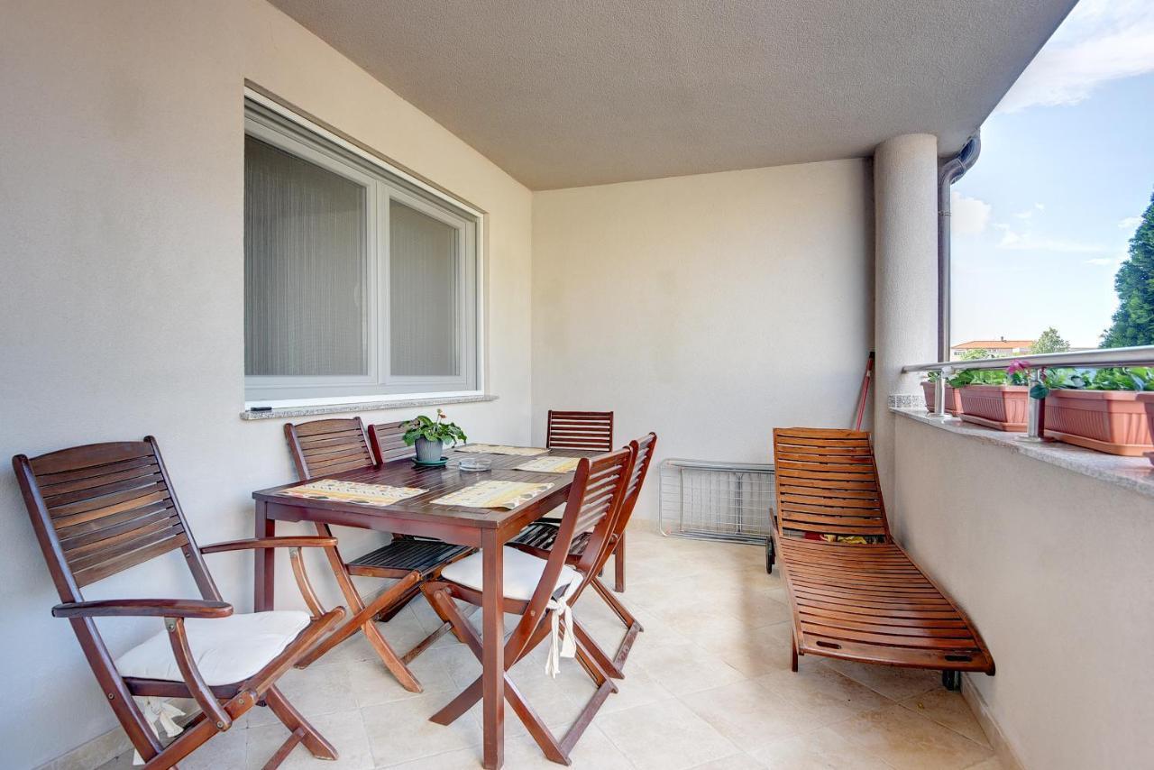 Apartment Mores Medulin Exterior photo